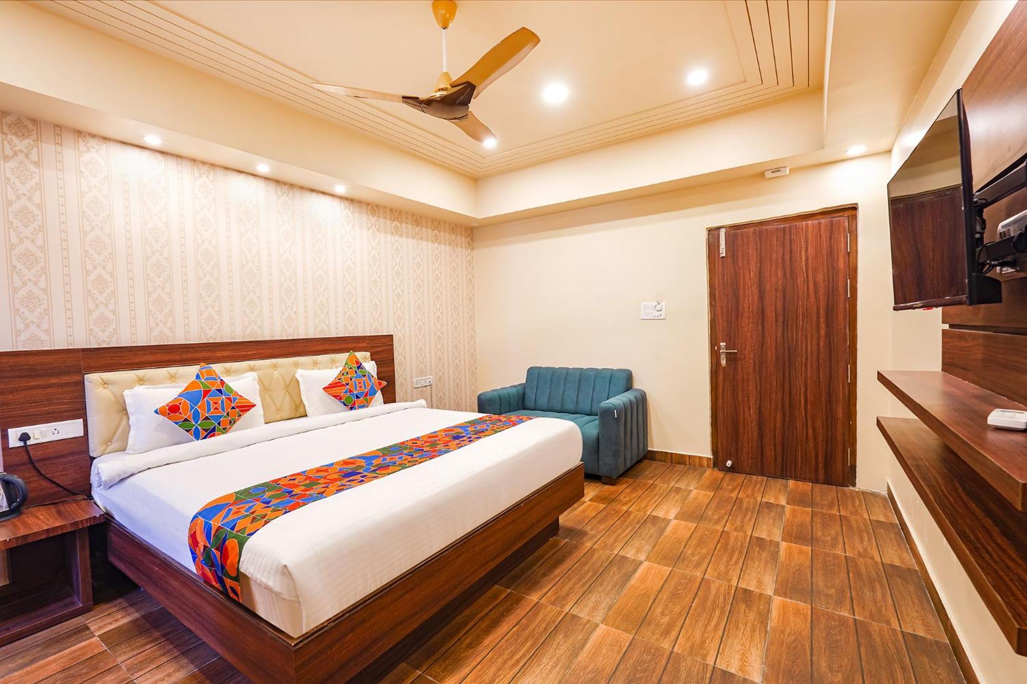 Fabhotel Grand Falcon Bangalore Exterior foto